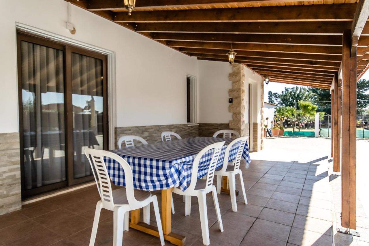Reel Paradise Villa, Cyprus Lárnaka Eksteriør bilde